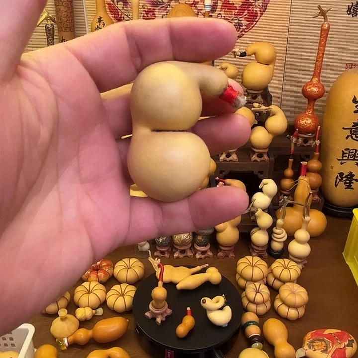 二***。灵韵葫芦精品手把件