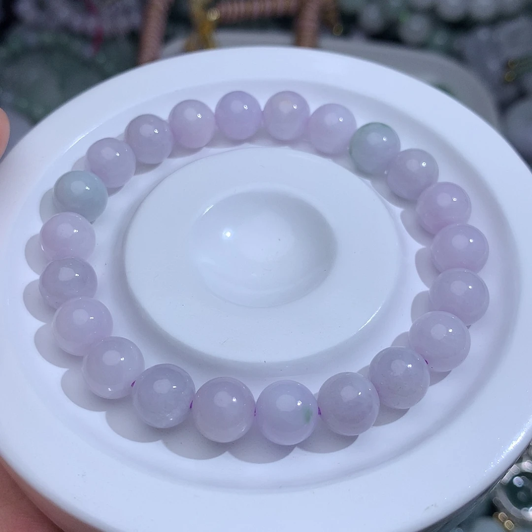 翡翠未镶嵌颈饰291。