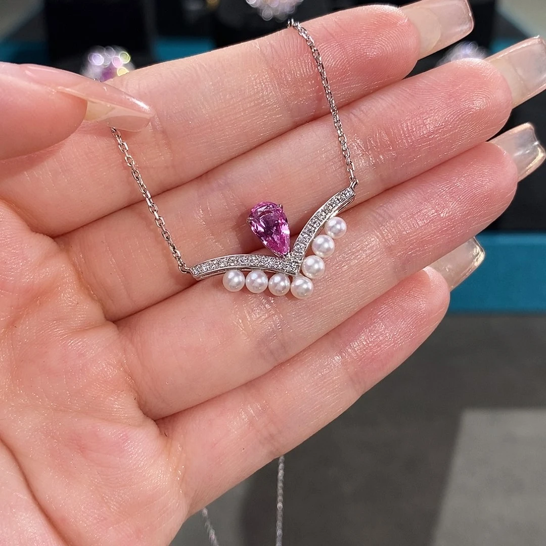 颈饰彩色蓝宝石18K金镶嵌1.041ct无烧帕帕拉恰吉尔德