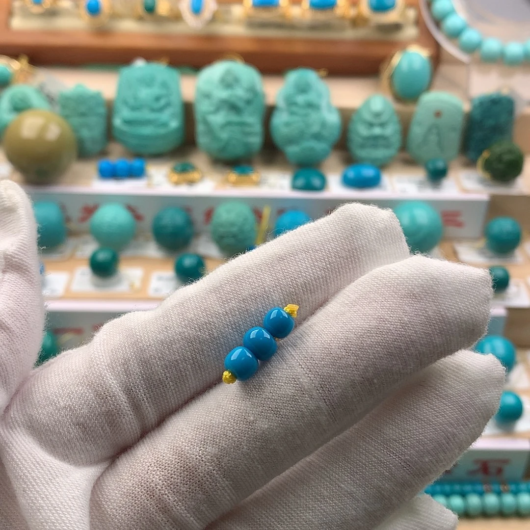 绿松石未镶嵌珠宝奇石5.7