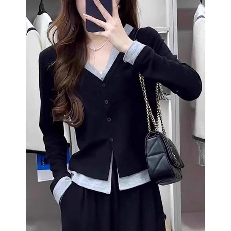 秋季新款 秋冬莫代尔假两件V领长袖T恤女修身显瘦针织开衫上衣