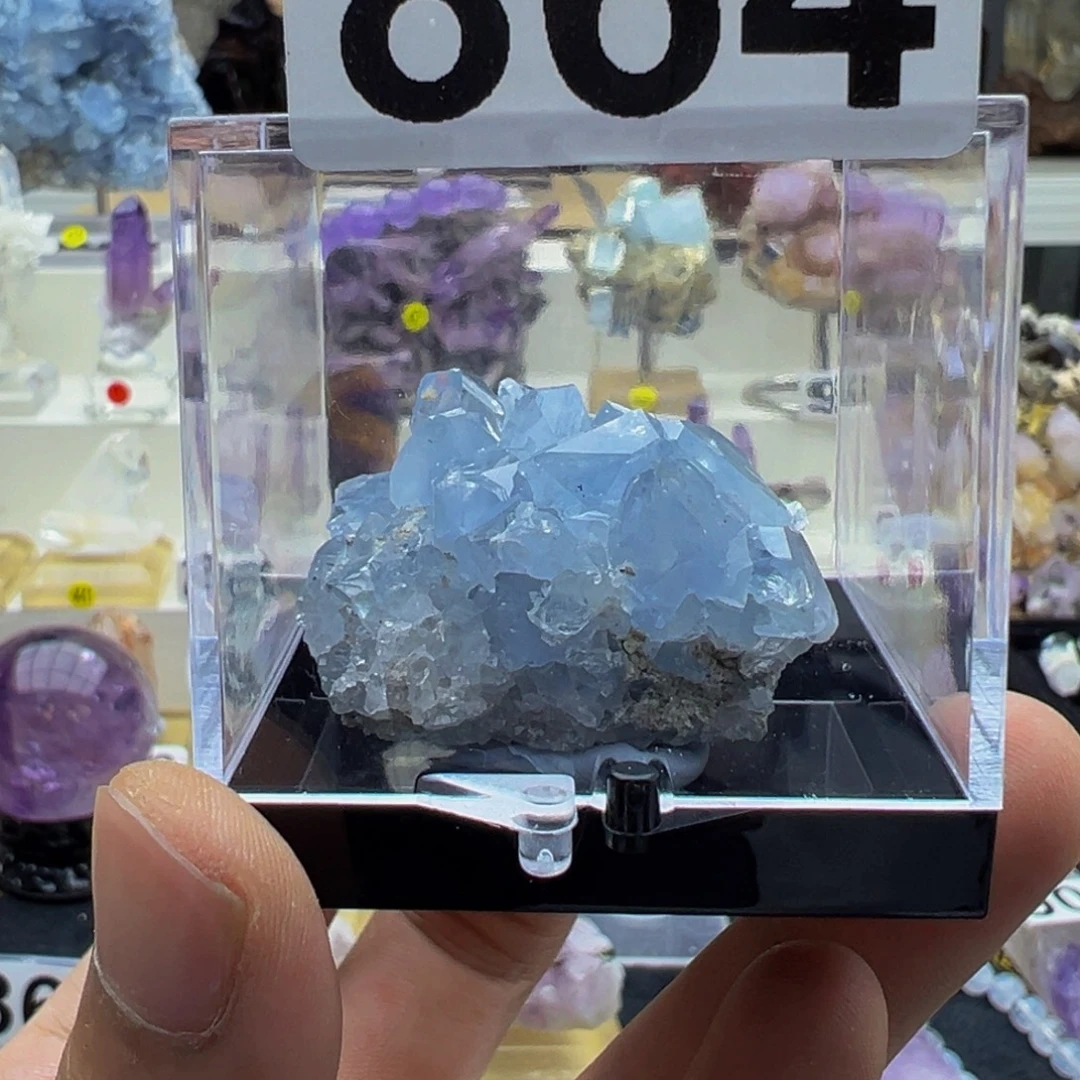 未镶嵌水晶珠宝半成品