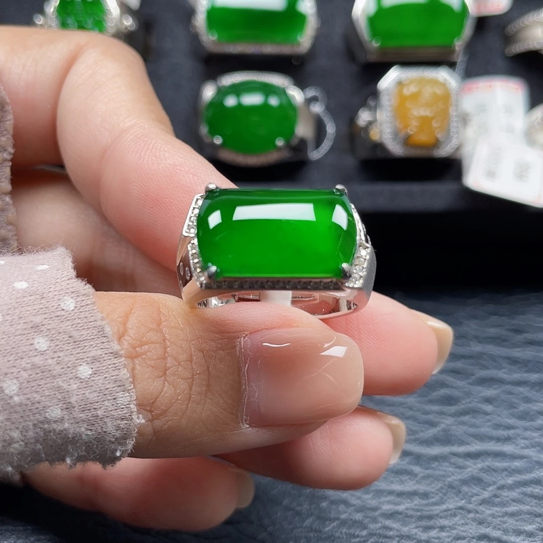 银S925镶嵌戒指翡翠天然A货翡翠没运费险3584