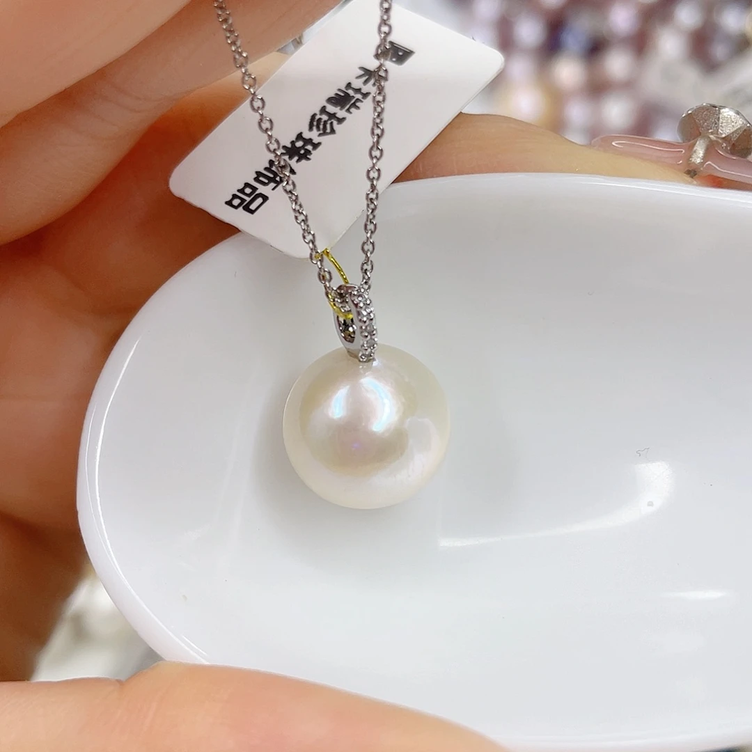 淡水珍珠合金吊坠(赠链)