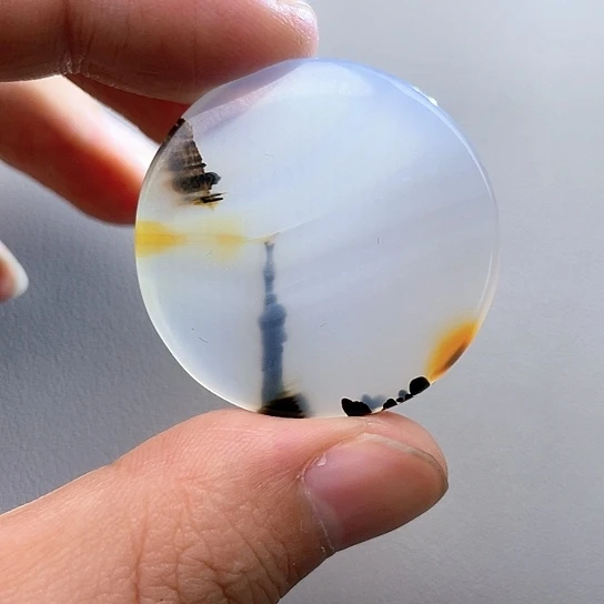 玛瑙/玉髓颈饰未镶嵌小**弯