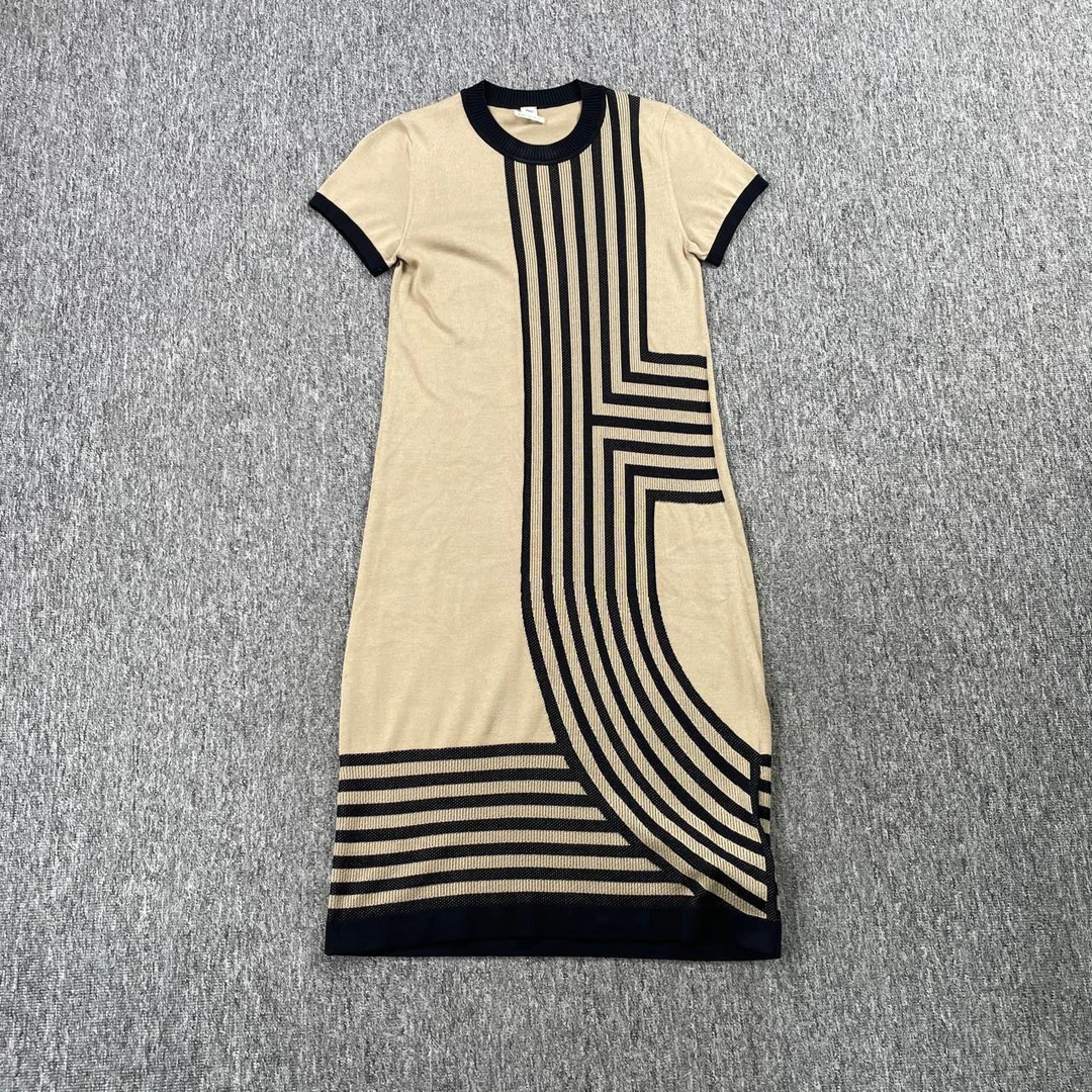 99新 Hermes/爱马仕 5135/拼色条纹针织短袖连衣裙/36码