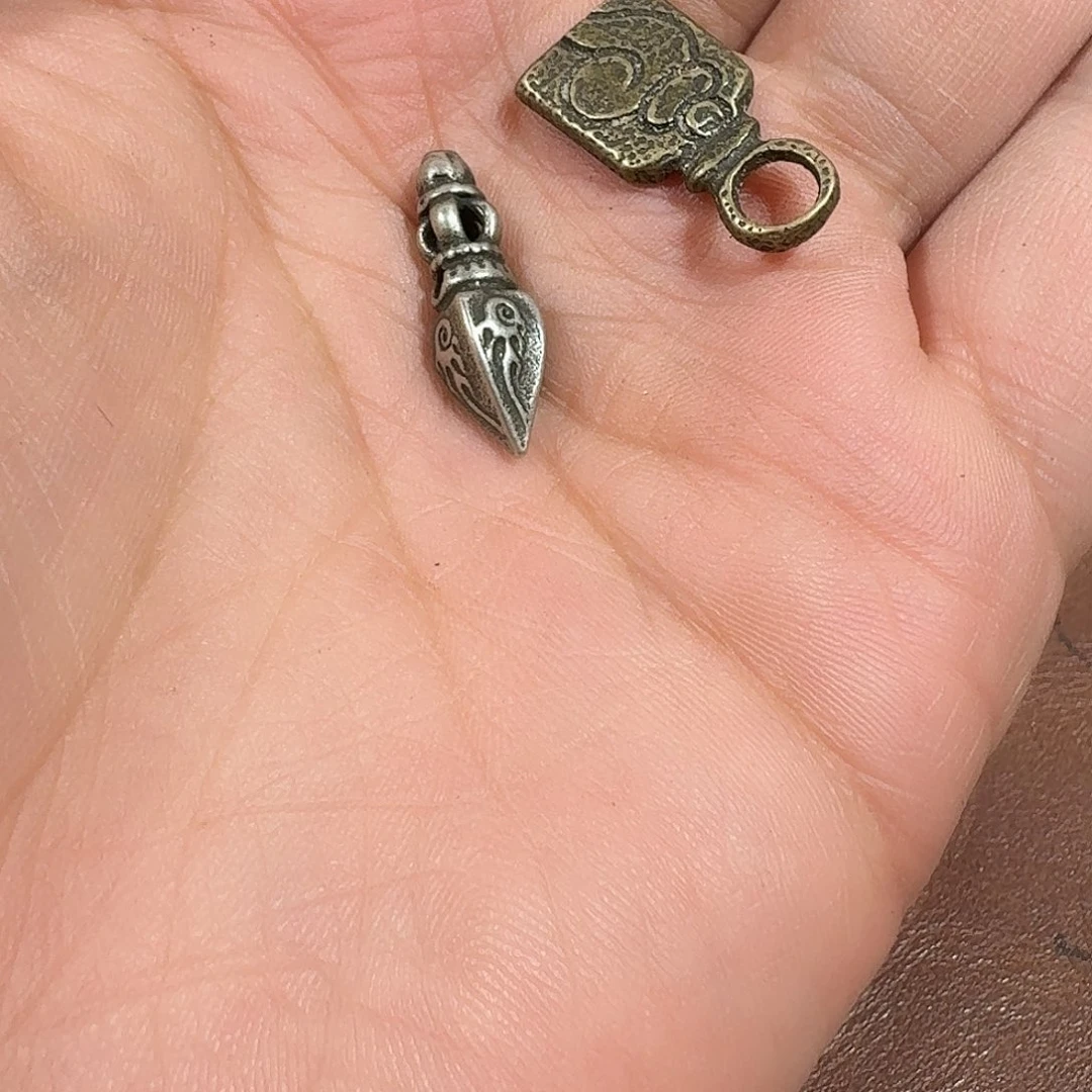 邕***7藏式文玩搭配小元素