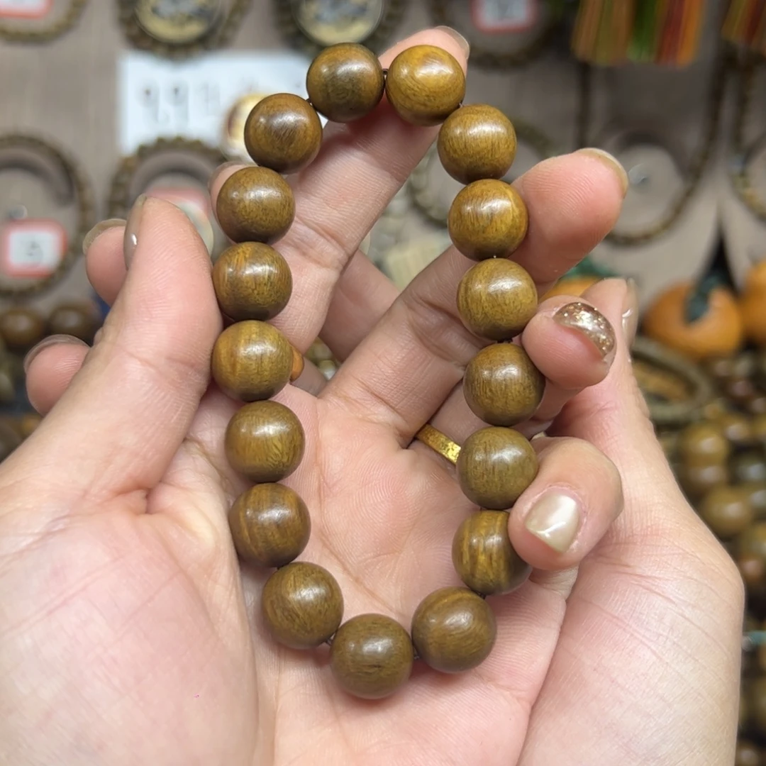 维腊木（绿檀）无事牌