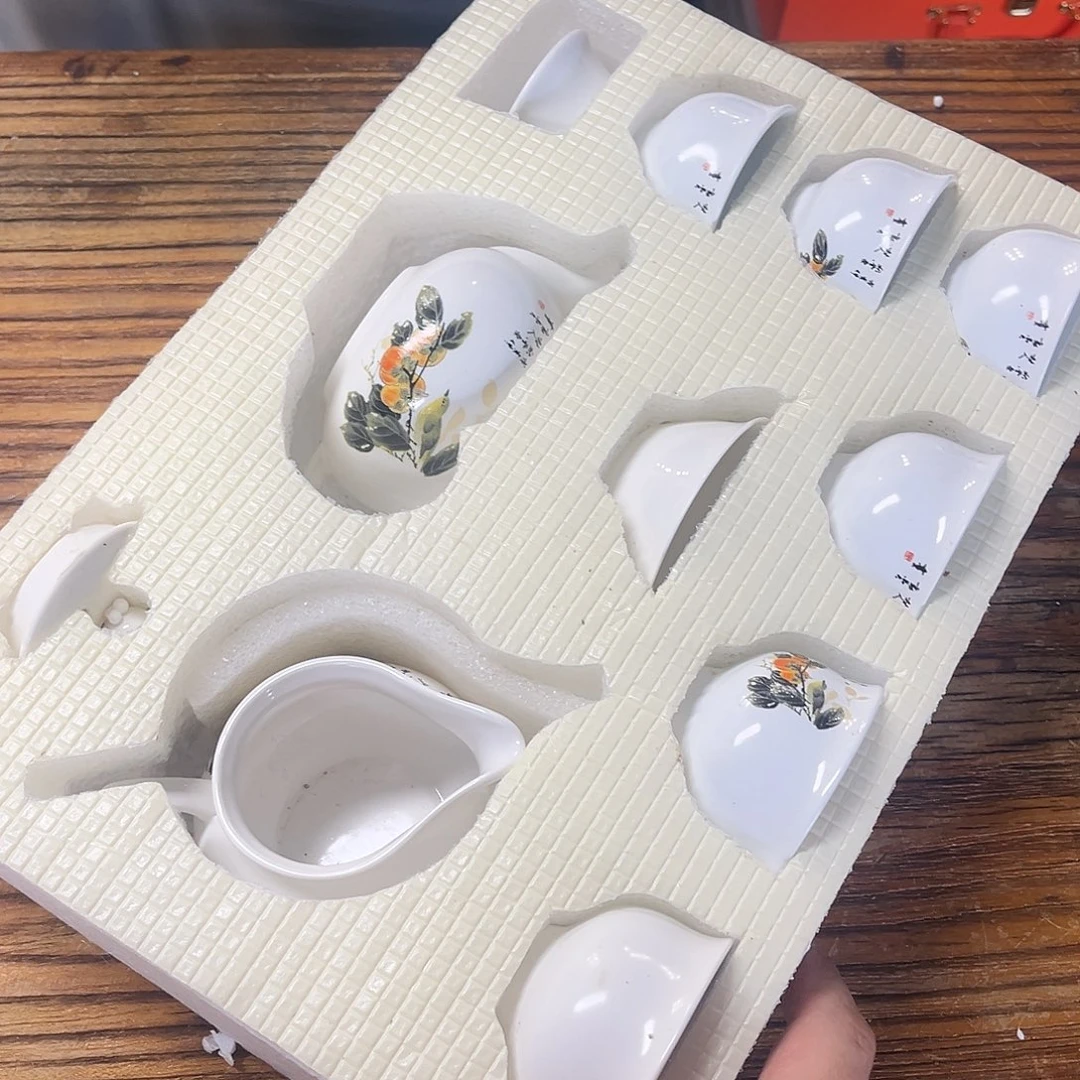 孤品茶具套装等。