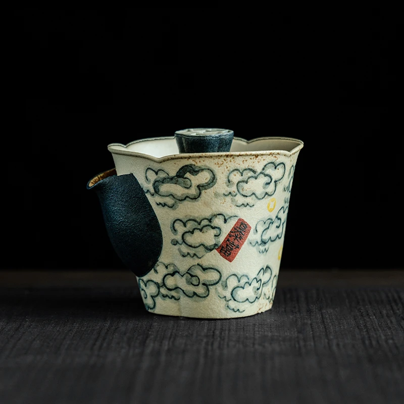 （阿萌茶事）青花火石红纯手绘祥云欢喜-锦墨手抓壶