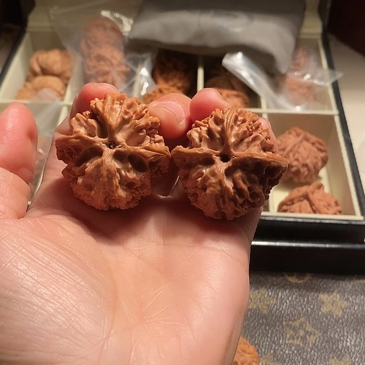 俊***杰手串/手链橄榄核40苹果园