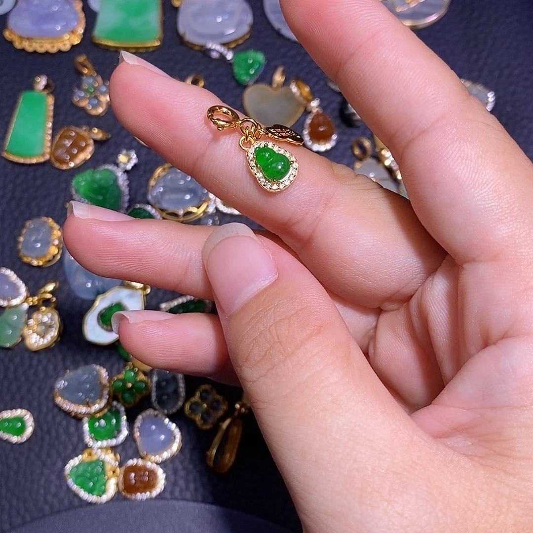 翡翠银S925镶嵌颈饰