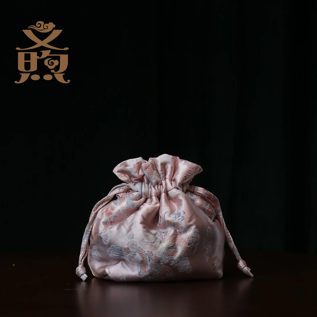 [现货] 又·煦 | 宋锦 新中式国风 钱袋包 18*8*16cm蕾丝时尚