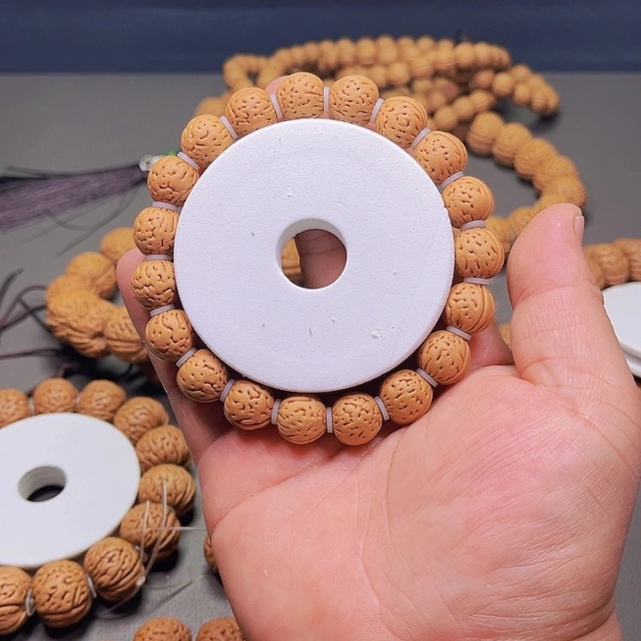 桃核吊坠郑****者桃核文玩