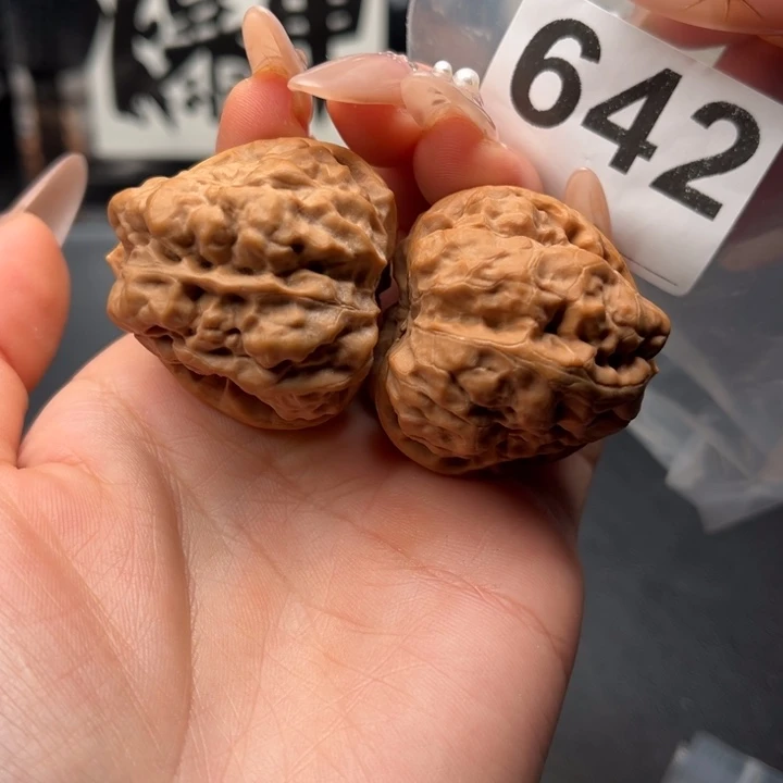 吊坠文玩核桃三角37➕肚41➕高36➕