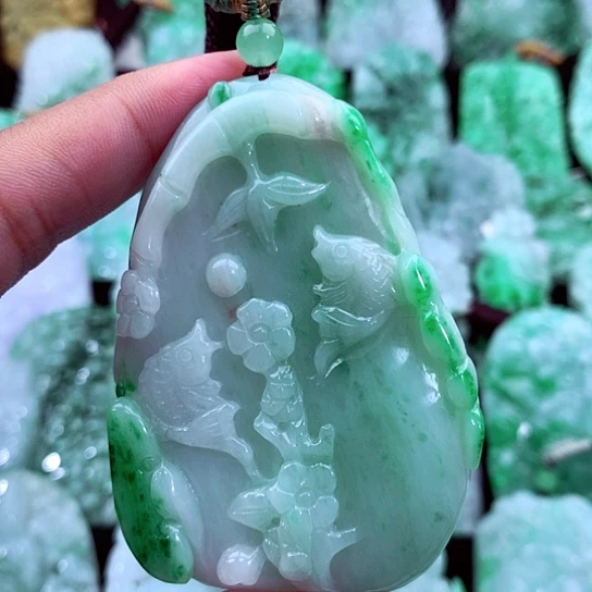 翡翠未镶嵌吊坠(不含链)