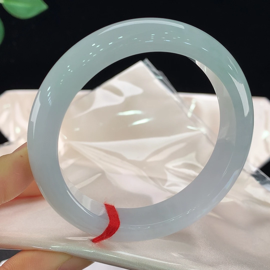 翡翠未镶嵌手镯0210