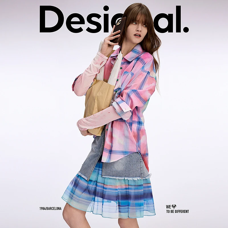 24春夏廓形格纹仿扎染印花翻领长袖女式衬衫