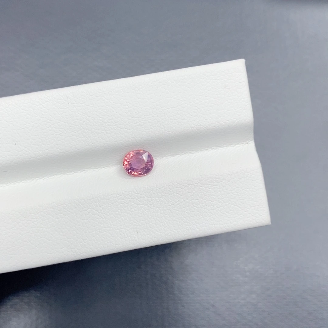 蓝宝石裸石未镶嵌0.85克拉