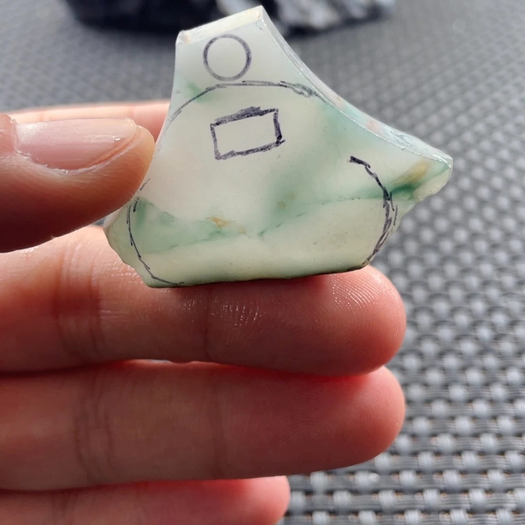 定制翡翠未镶嵌翡翠