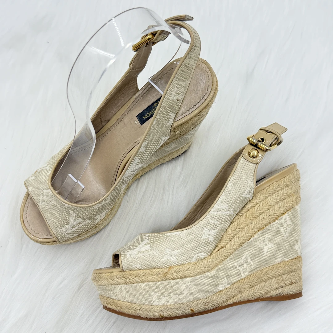 95新 LouisVuitton/路易威登 老花编织坡跟鞋 37码 公价9k j7026