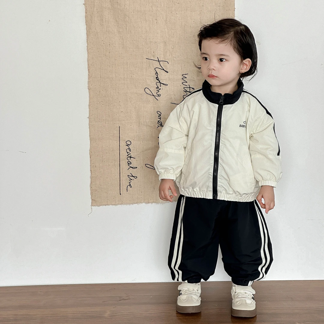 2025秋季新款婴幼儿立领棒球服套装宝宝韩版外套裤子两件套潮