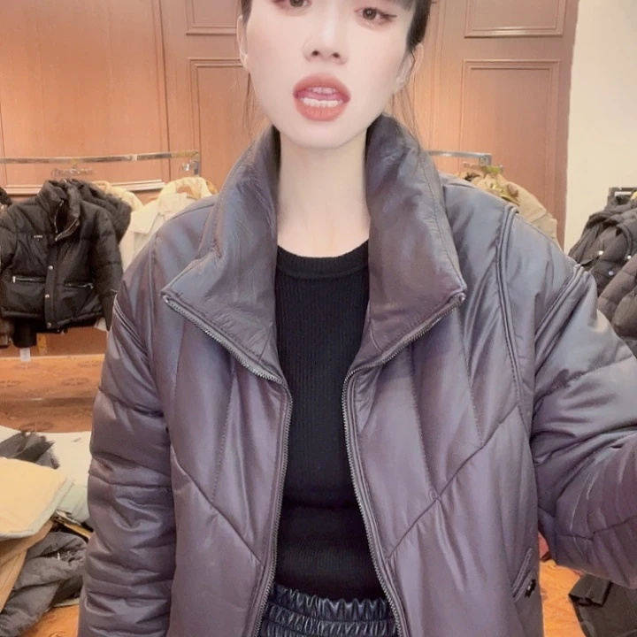 115……125斤皮羽绒服