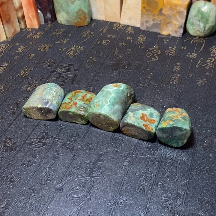 昌化鸡血石印章石