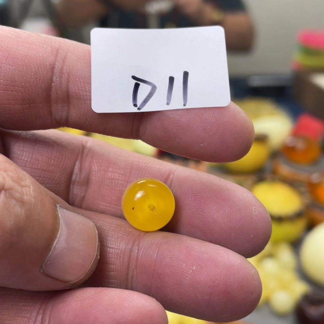 手链琥珀未镶嵌多样性发，发其中一件