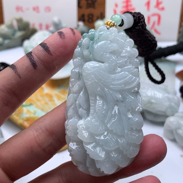 翡翠未镶嵌颈饰保真天然a货翡翠