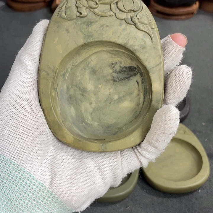 广东肇庆原石端砚