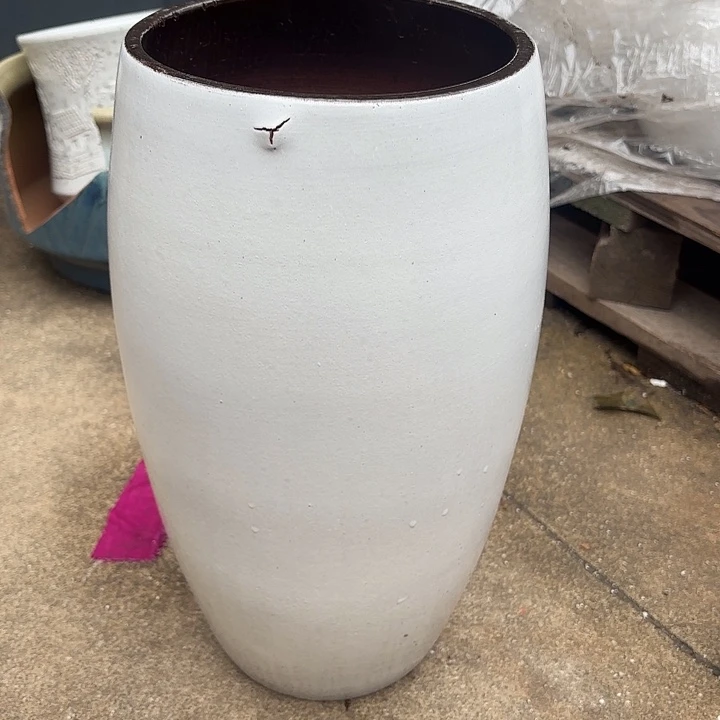 红陶白口径19高度38瑕疵不挑