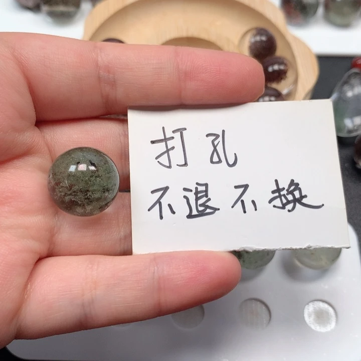 未镶嵌颈饰水晶周*水晶