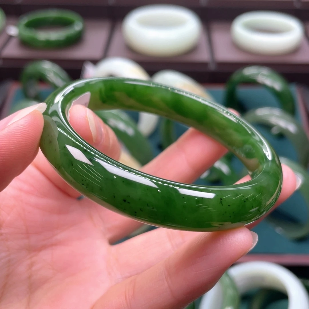 和田玉（碧玉）未镶嵌手镯5758