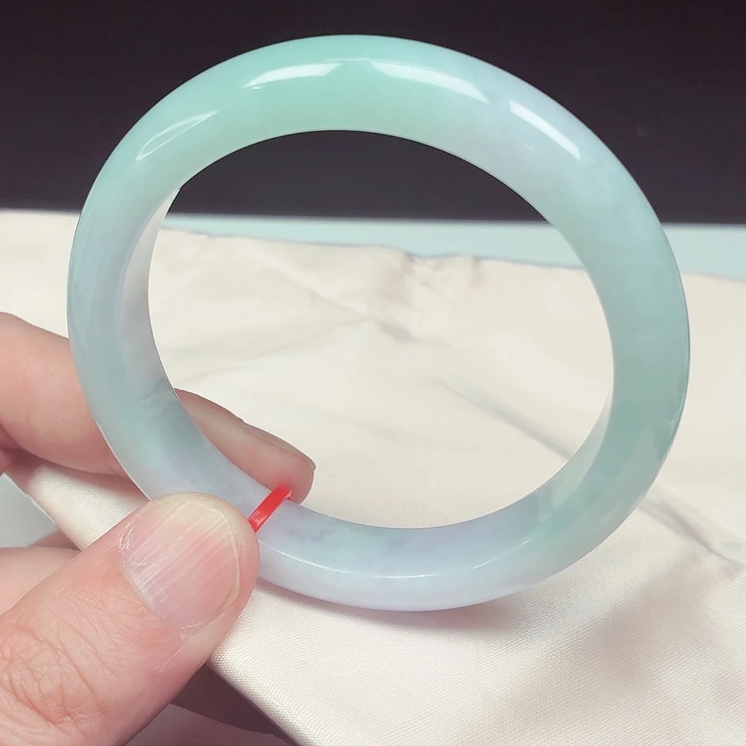 翡翠未镶嵌手镯58.2圈