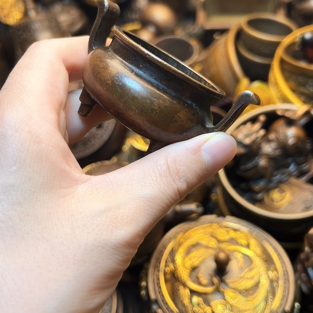 精美铜器工艺品等