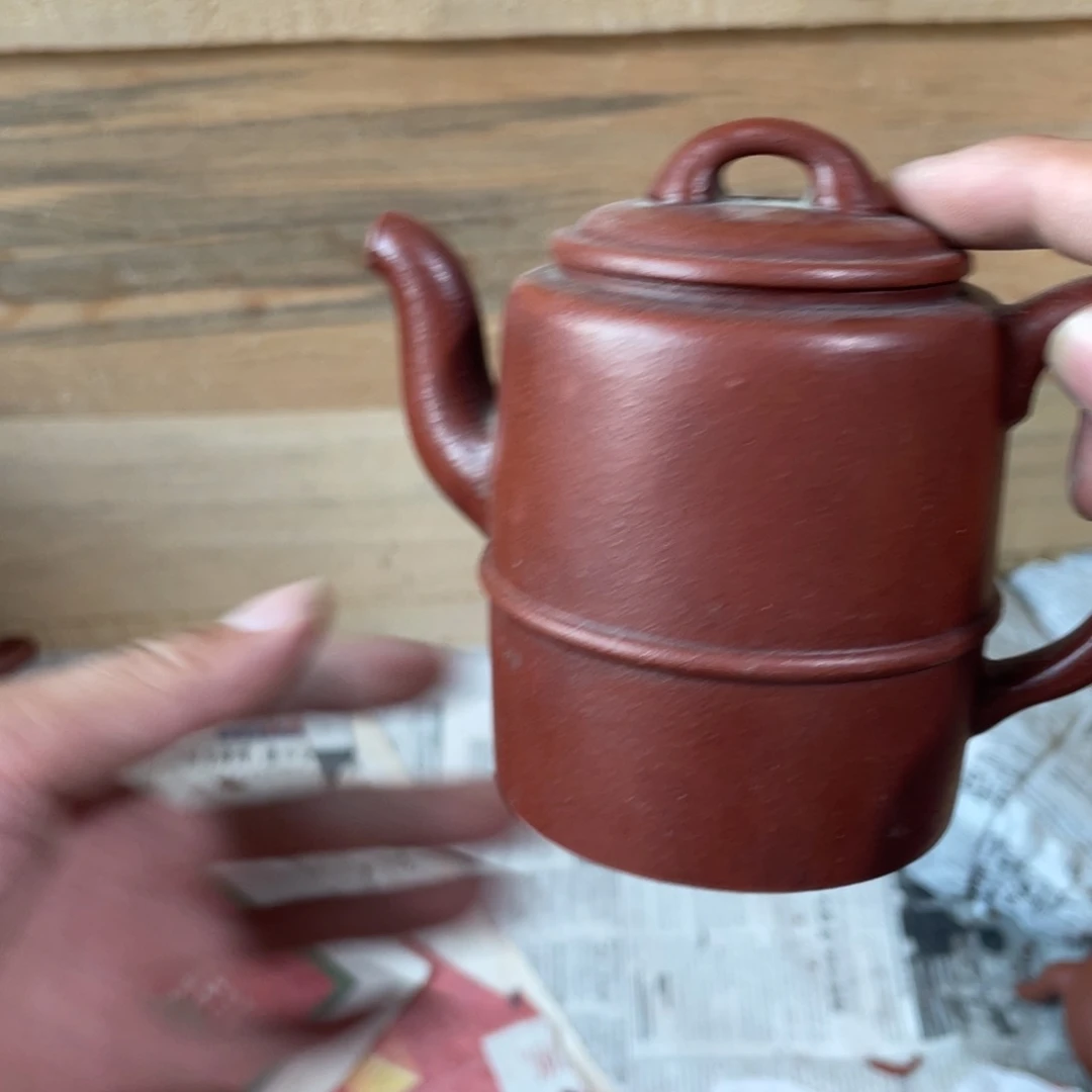 茶壶紫砂老厂紫砂壶一件。