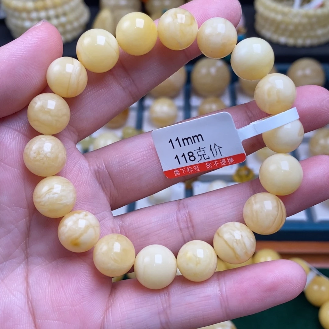 蜜蜡未镶嵌珠宝奇石