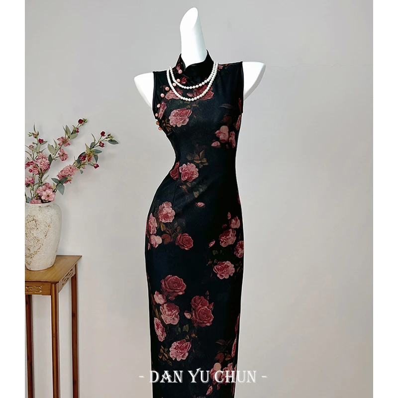 暗夜玫瑰改良旗袍2025新款夏季无袖新中式女复古修身日常连衣裙