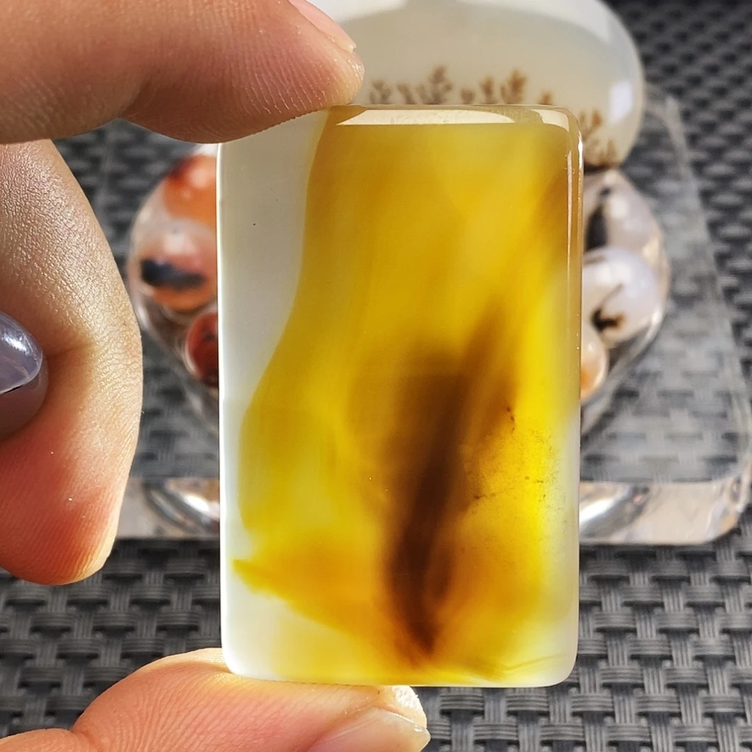 城***：玛瑙/玉髓未镶嵌吊坠(不含链)