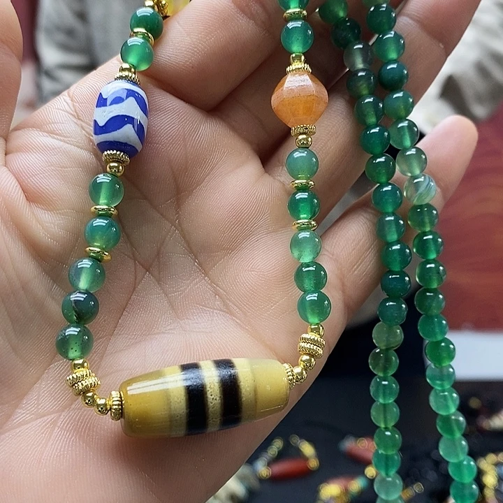 玛瑙/玉髓合金颈饰