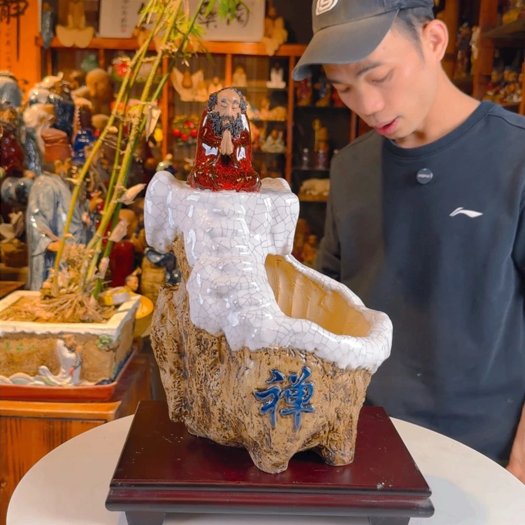 一风堂石湾花盆。