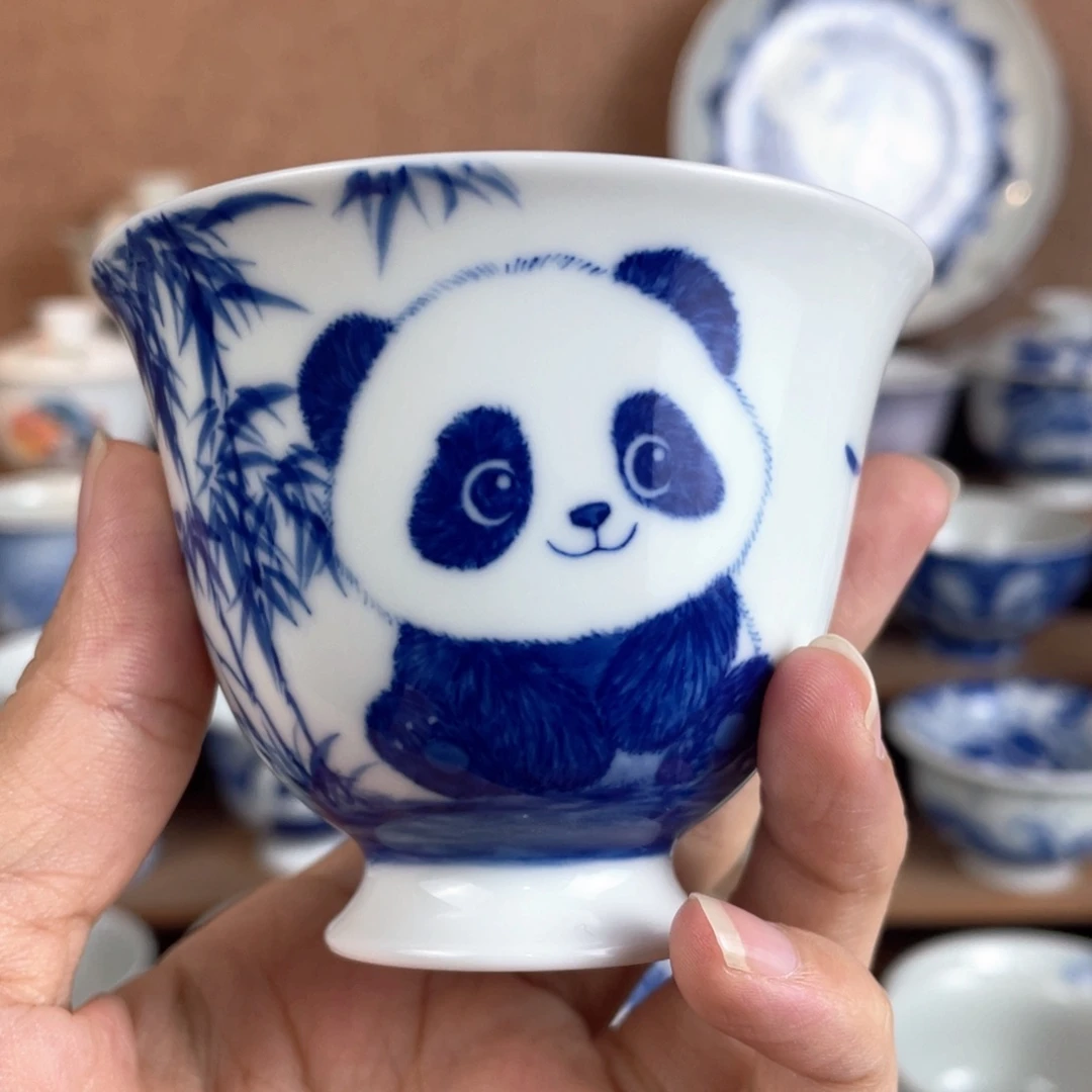 泥藝瓷梦熊猫高足杯