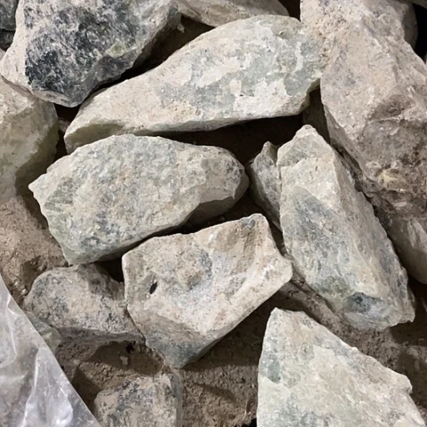 蛇纹石玉未镶嵌珠宝奇石