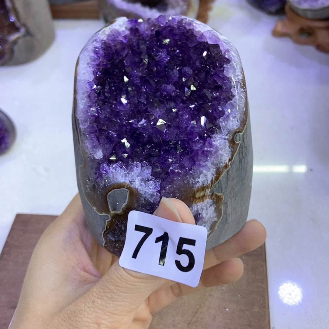 未镶嵌大型摆件（非配饰）紫晶