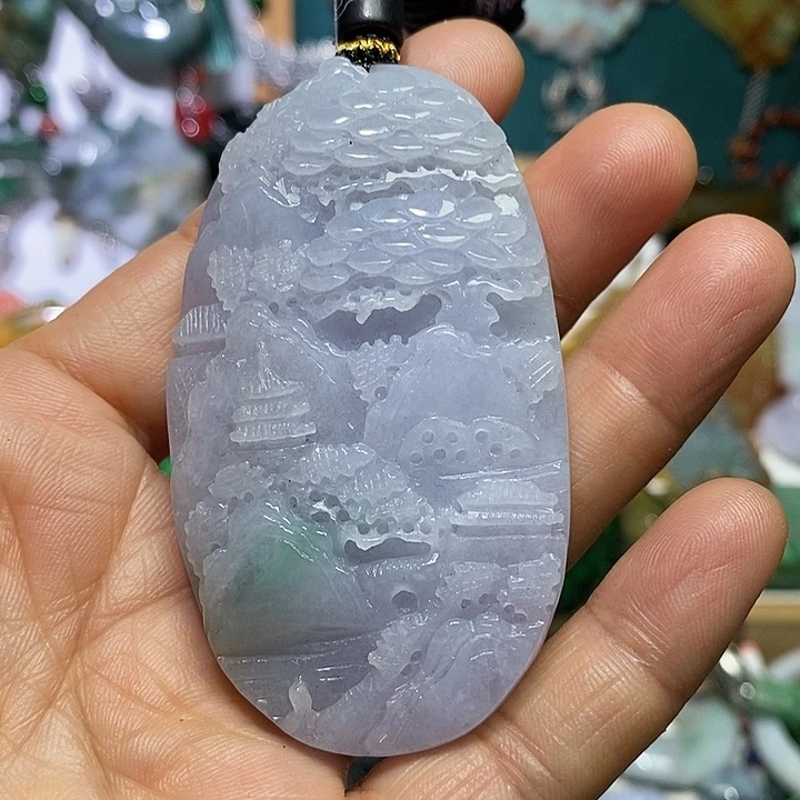 翡翠未镶嵌吊坠(赠链)