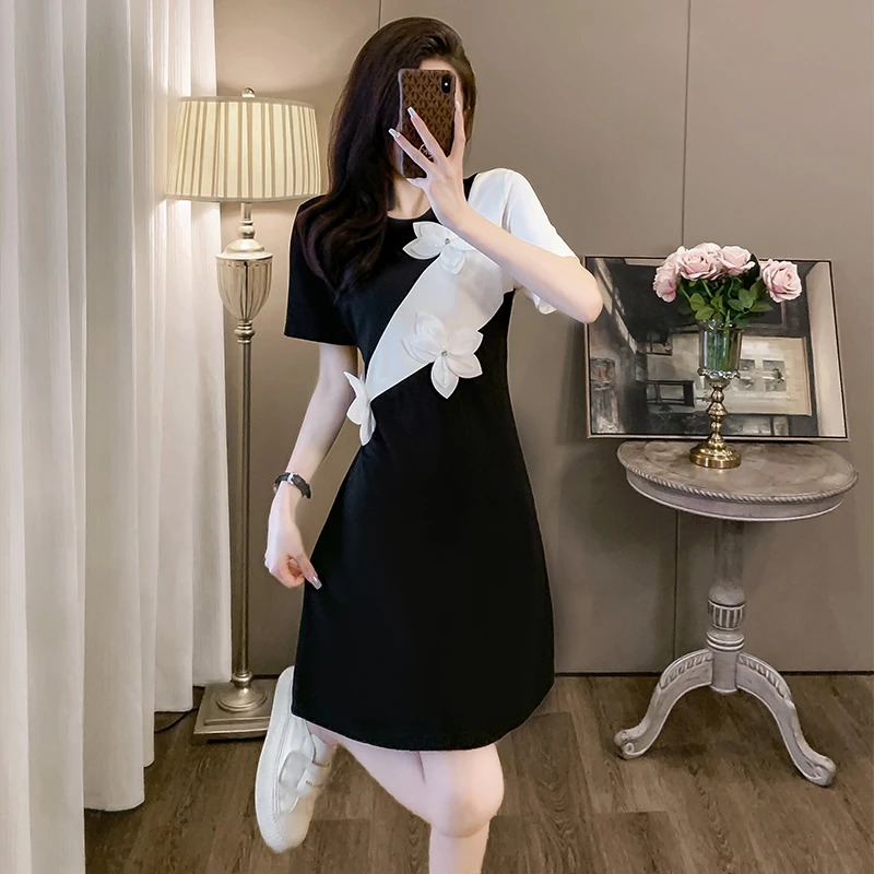 法式设计感休闲连衣裙女夏季新款洋气减龄小个子别致独特显瘦裙子