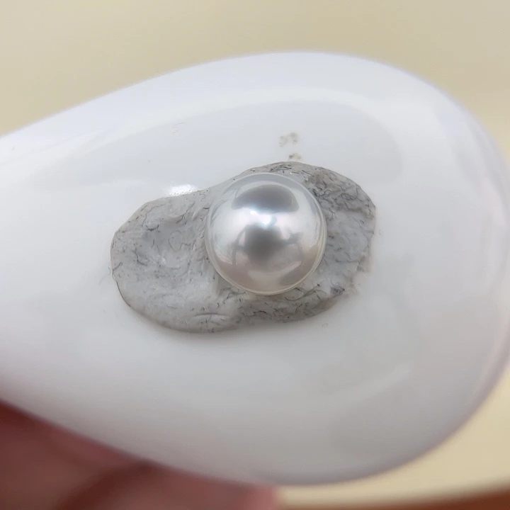 颈饰未镶嵌海水珍珠9.8mm 澳白 冷白光H9