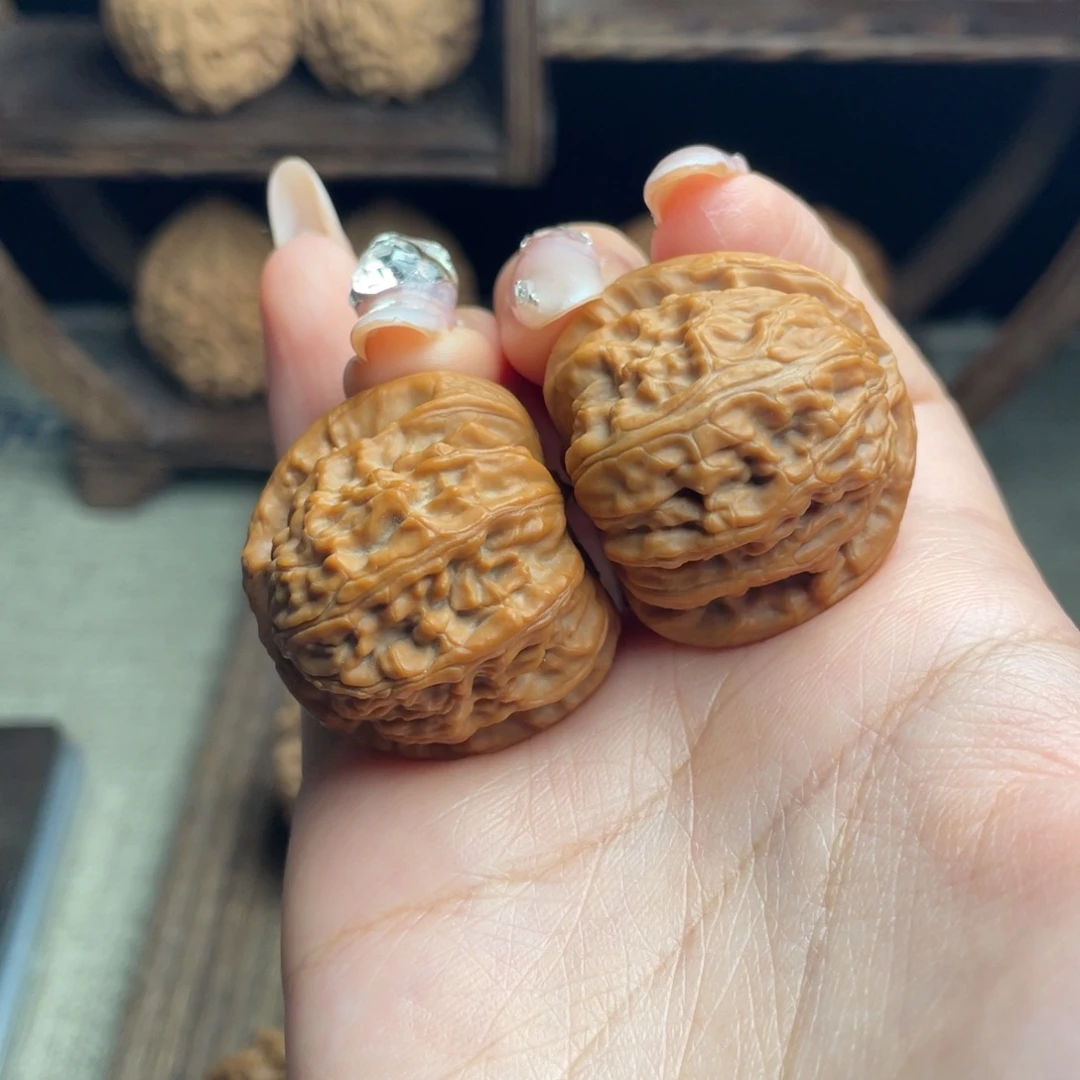 大***.木质白狮子33 全品白茬