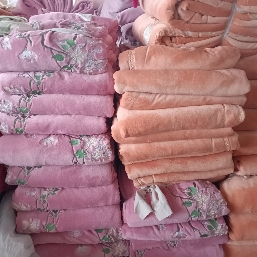 瑕疵品绒床单 单被套 四件套 毯子 工厂直销便宜划算集合绒被